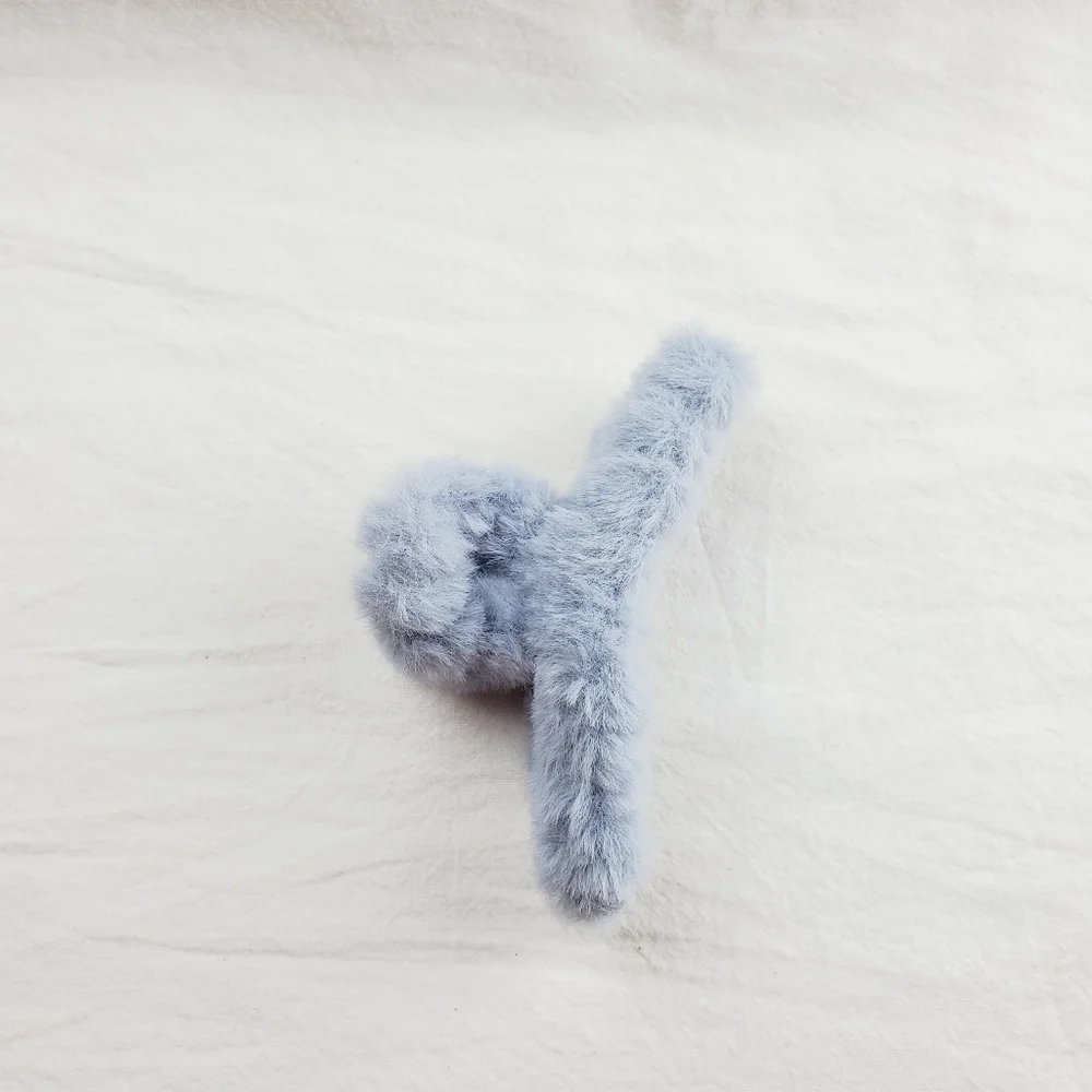 Plush hair claw clip hair accessories